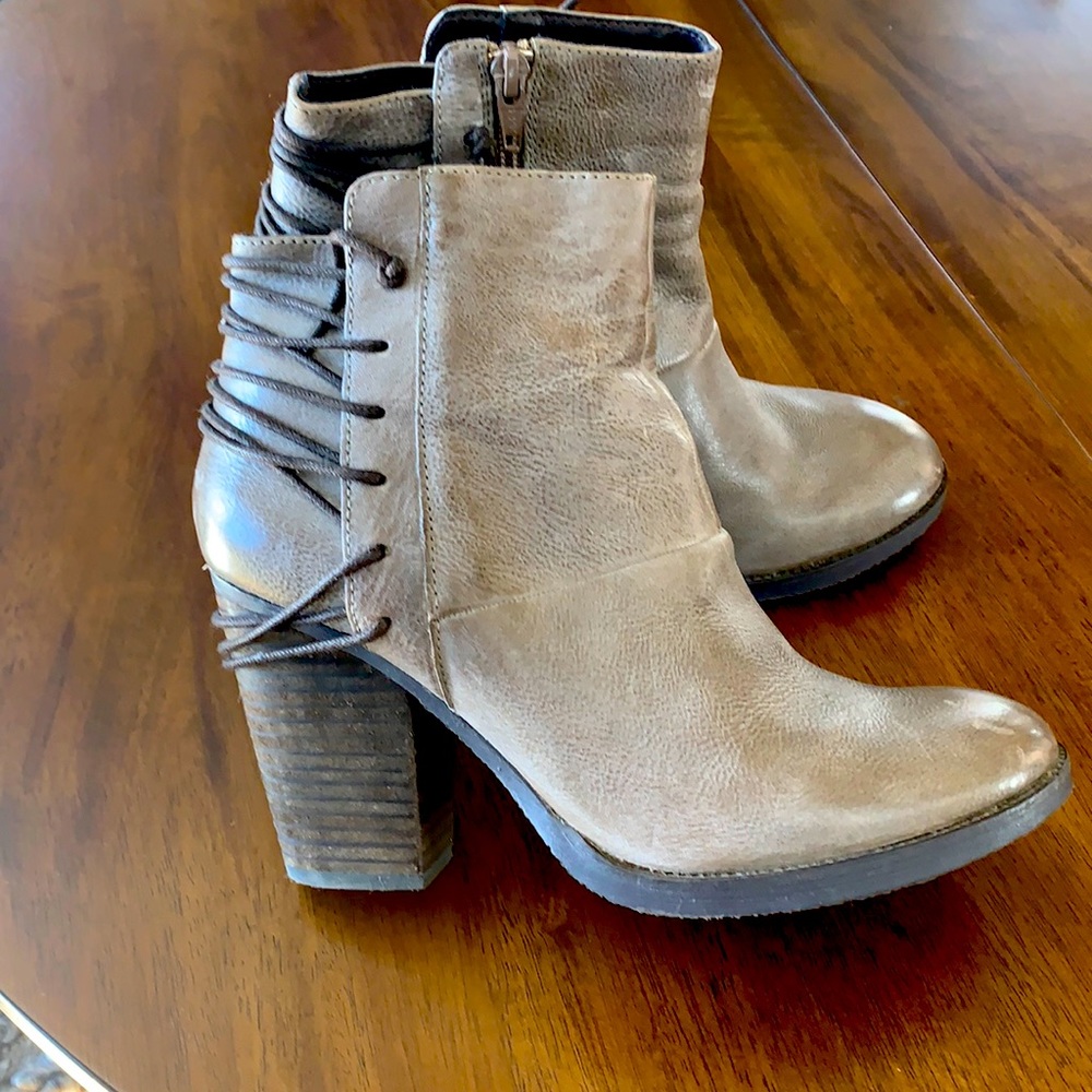 Steve Madden ankle boots